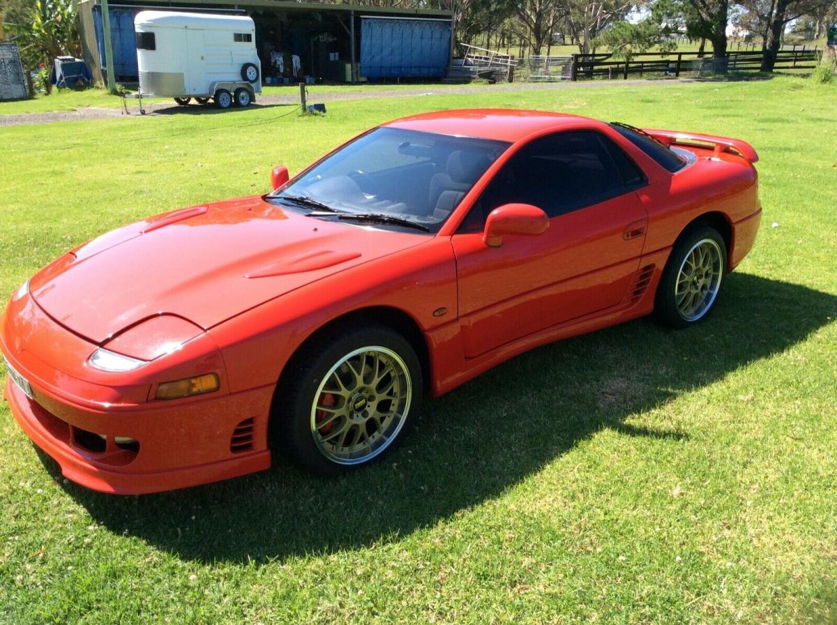 Passion Red 1993 Mitsubishi 3000 GT coupe hatch images Australia (3).jpg