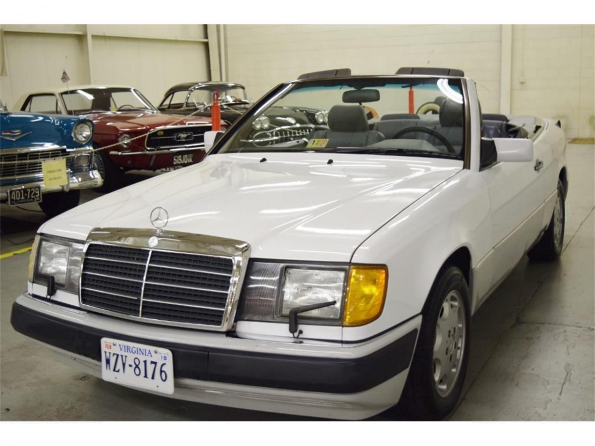 Pictures of 1993 Mercedes W124 Arctic White 300CE cabriolet (6).jpg