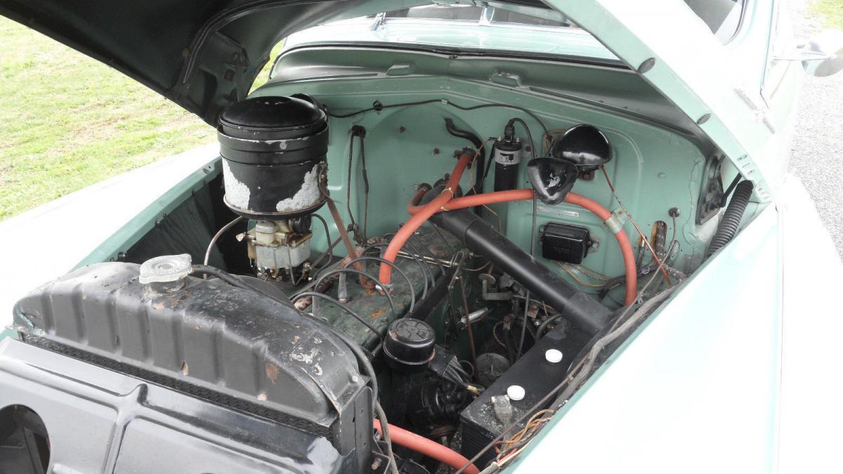 Pontiac Streamliner engine bay.jpg