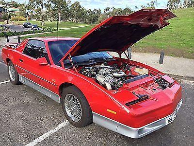 Pontiac Trans Am GTA hood open.jpg