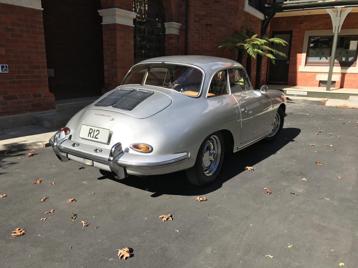 Porsche 356 Type B Notchback rear.jpg