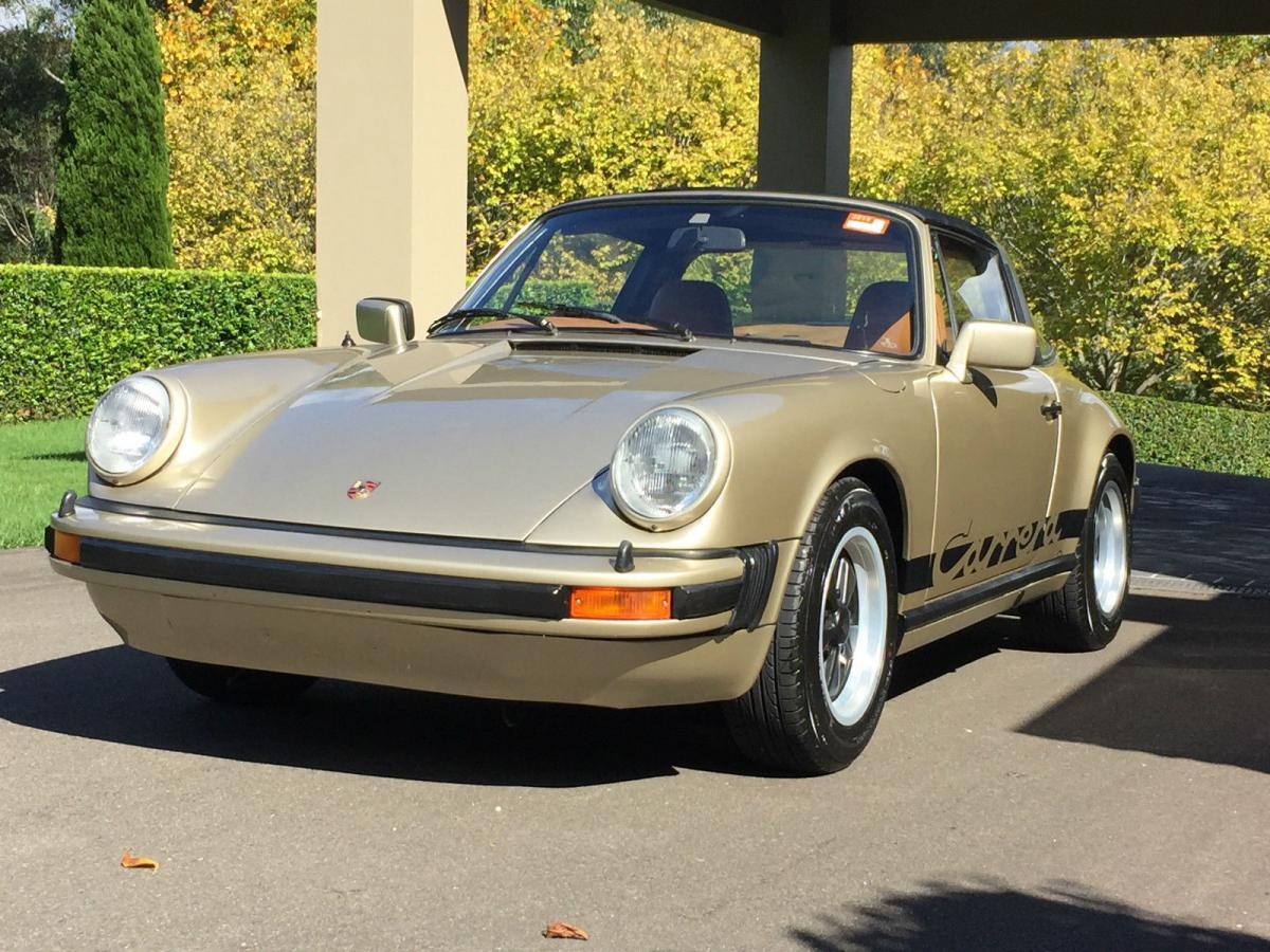 Porsche 911 Carerra Targa.jpg