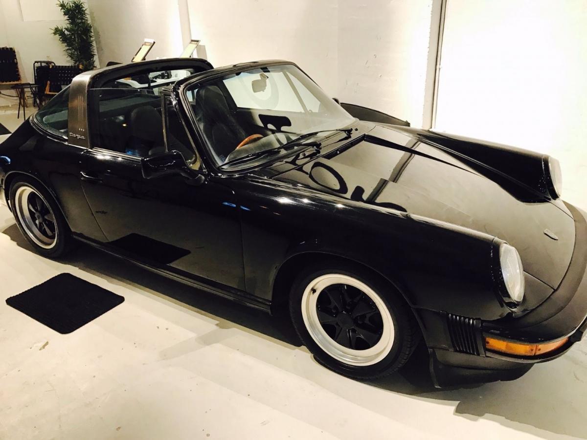 Porsche 911 Targa.jpg