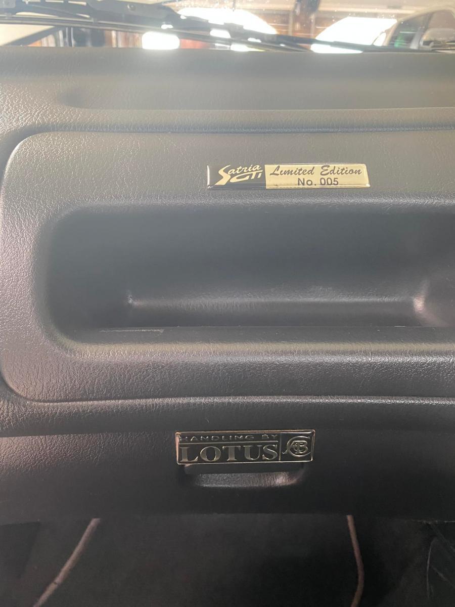 Proton Satria GTi LE rare limited edition leather trim for sale (9).jpg