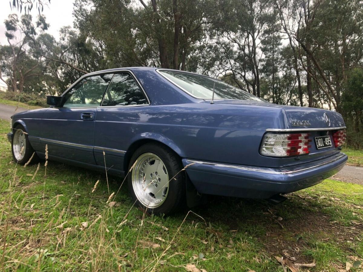 Purple blue colour 1989 Mercedes 560SEC images black leather trim (2).jpg