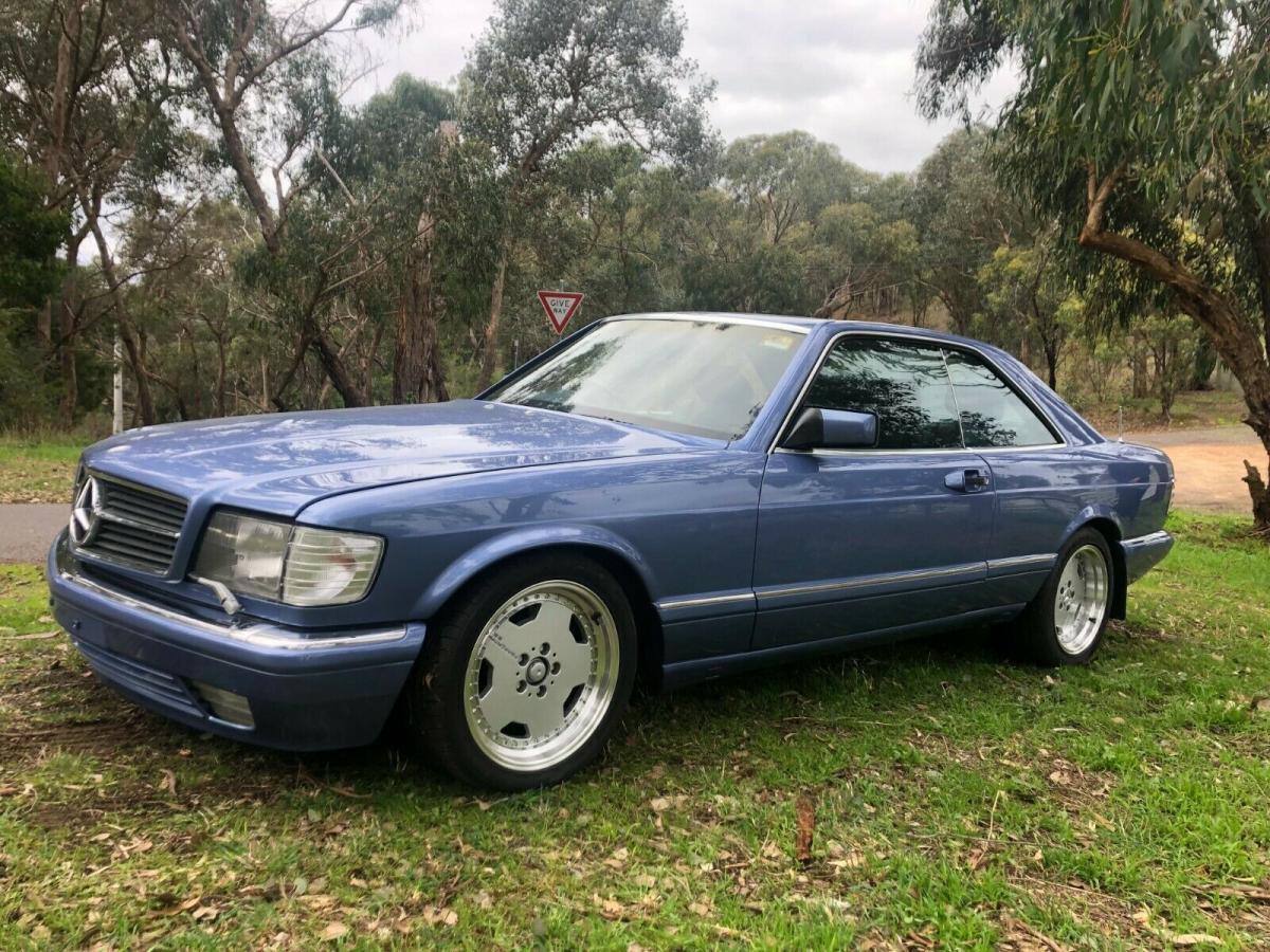 Purple blue colour 1989 Mercedes 560SEC images black leather trim (3).jpg