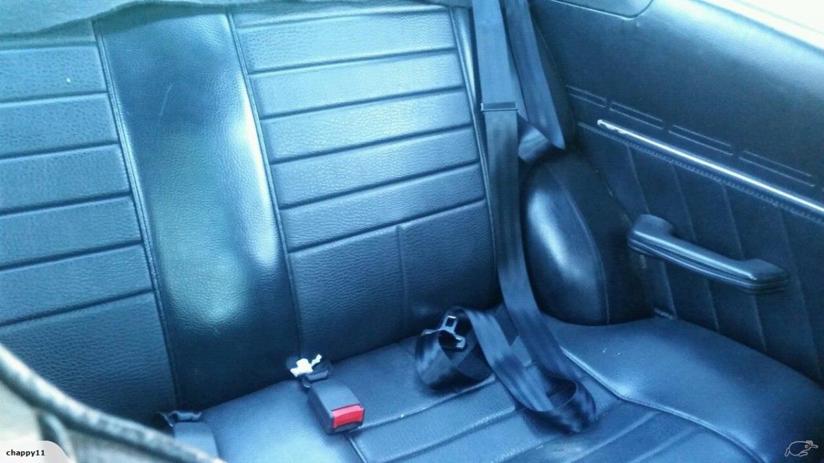 RX3 Series 1 interior images black vinyl (4).jpg