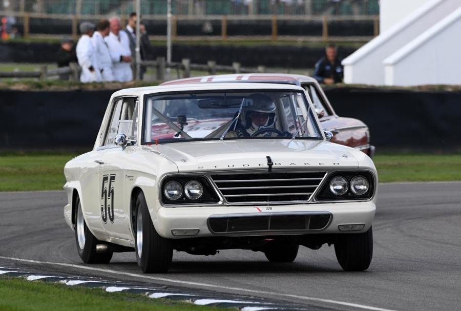 Racing prepared Studebaker Daytona 1964 (3).jpg