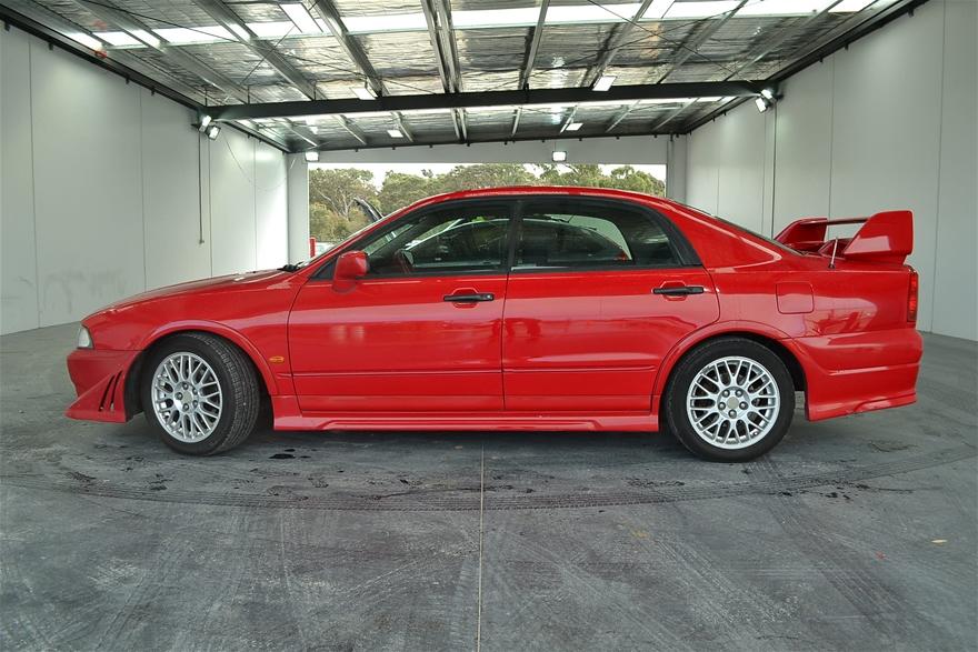 Red Ralliart Mitsubishi Magna 2002 build number unknown images (8).jpg