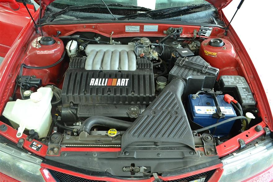 Red Ralliart Mitsubishi Magna 2002 build number unknown images (9).jpg