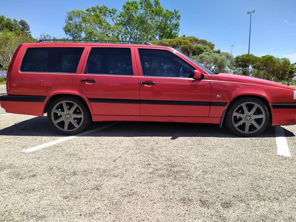 Red Volvo 850 R Wagon for sale Australia 2022 1996 (8).jpg