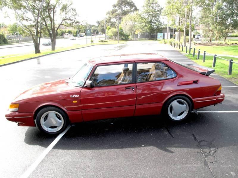 Saab 900 Aero Turbo S Red paint Australia Combi Coupe 1988 (1).JPG