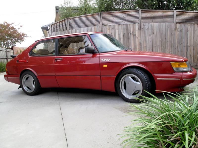 Saab 900 Aero Turbo S Red paint Australia Combi Coupe 1988 (10).JPG