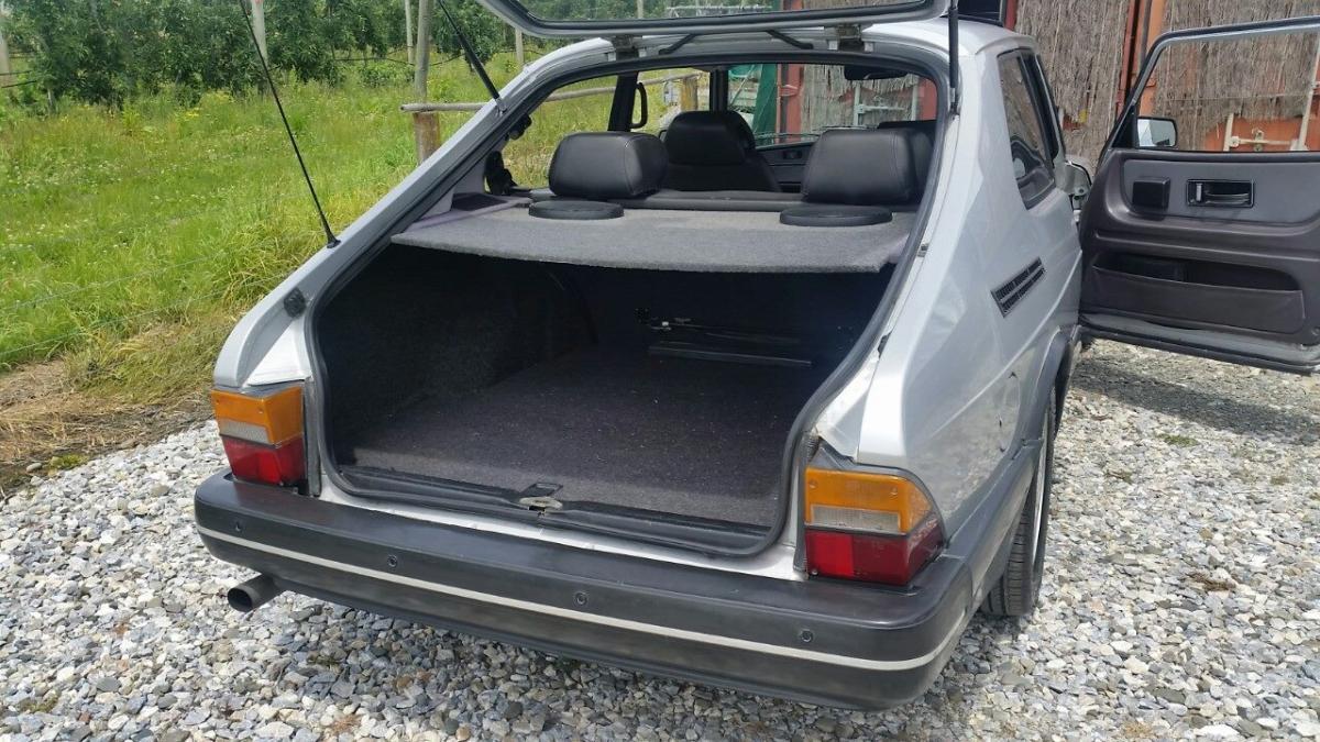 Saab 900 Aero Turbo hatch coupe silver over grey located NZ 2020 images (12).jpg