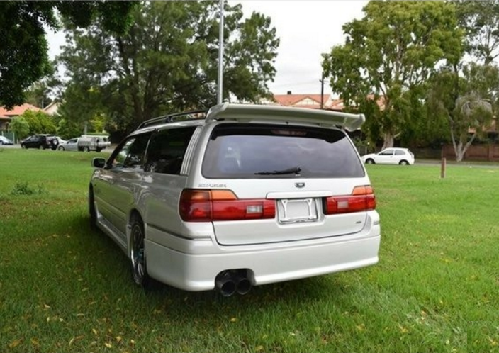 Silky Snow Pearl White Nissan Stagea 260RS 1998 series 1 model white NSW Australia (19).png