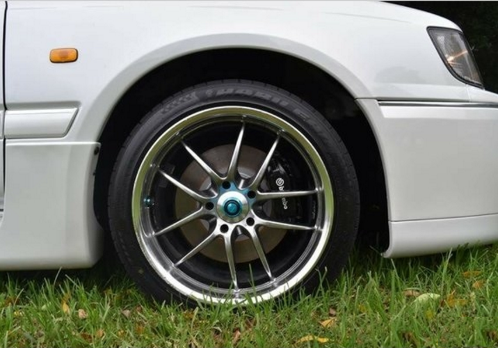 Silky Snow Pearl White Nissan Stagea 260RS 1998 series 1 model white NSW Australia (6).png