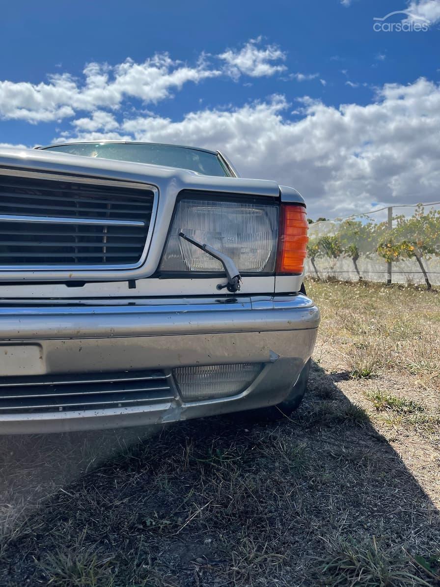 Silver 560SEC Mercedes 1986 Australia images exterior (9).jpg