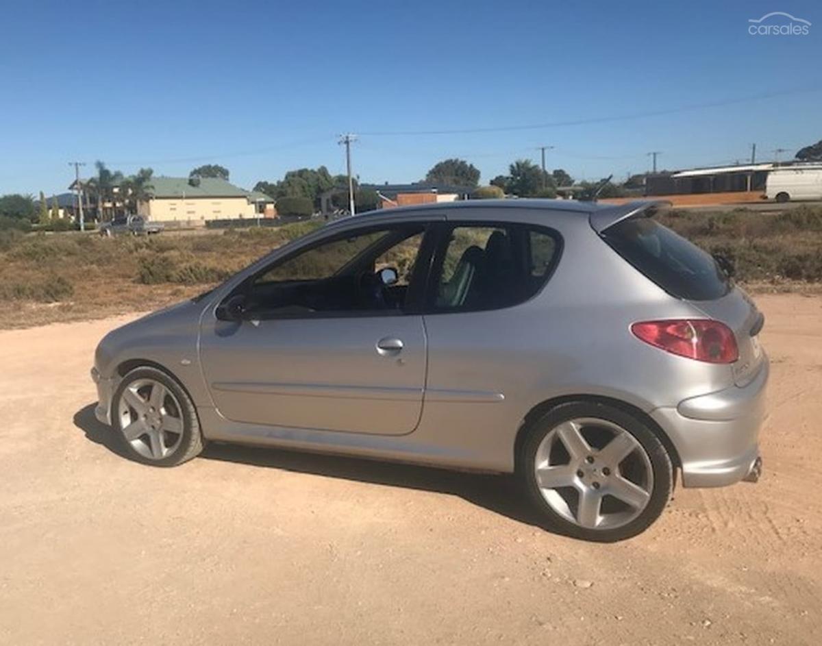 Silver Peugeot 206 GTI 180 Australia images 2021 (5).jpg