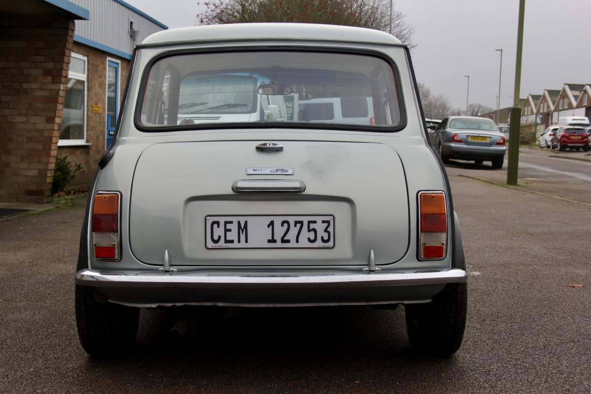 Silver mini GTS South Africa UK car 1275 (19).jpg