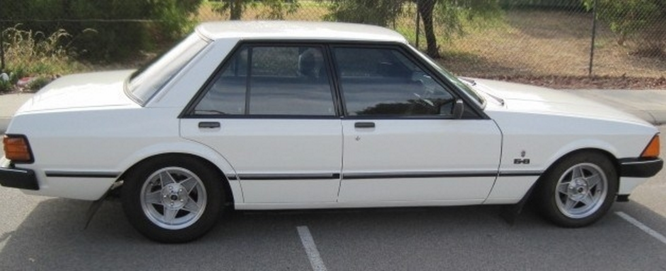 Sno White Ford XD Fairmont Ghia ESP for the ESP register (10).png