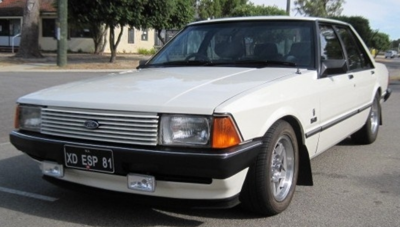 Sno White Ford XD Fairmont Ghia ESP for the ESP register (7).png