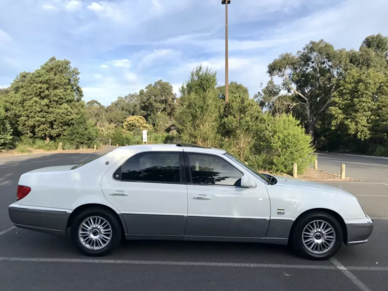 Ssangyong Chairman Sedan Australia White 2020 low ks images (4).png