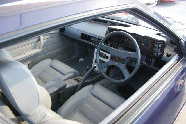 Starion 1982 GSR Turbo interior leather (2).JPG