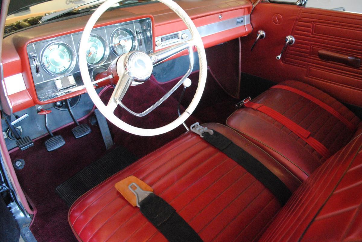 Studebaker commander wth datytona interior (15).jpg