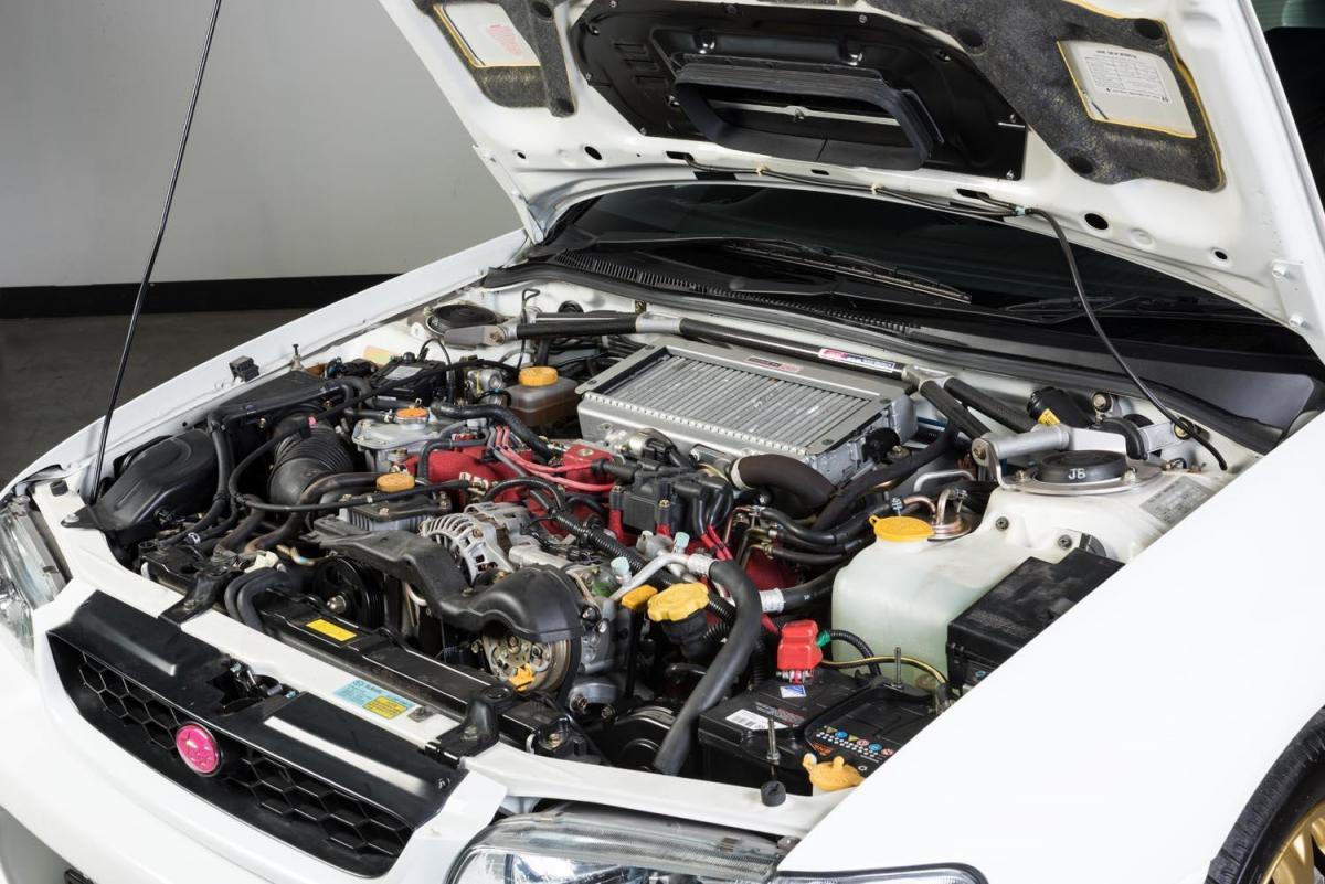 Subaru Version 5 engine sti coupe.jpg