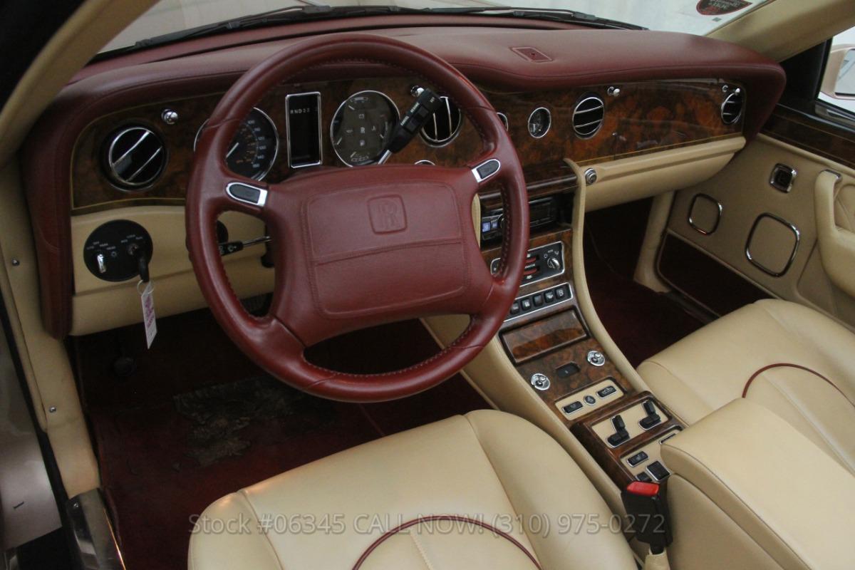 Sunrise Pearl 2001 Rolls Royce Corniche burfundy top (14).jpg