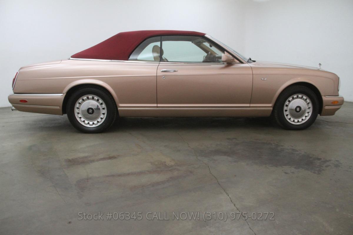 Sunrise Pearl 2001 Rolls Royce Corniche burfundy top (9).jpg