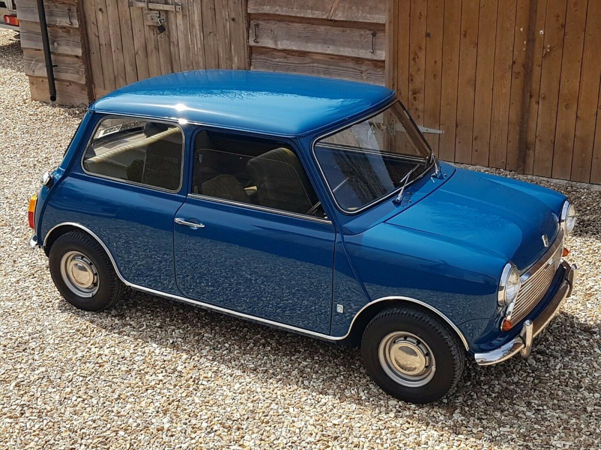 Teal Blue MK3 Mini Cooper S 1971 for sale UK 2022 (1).jpg