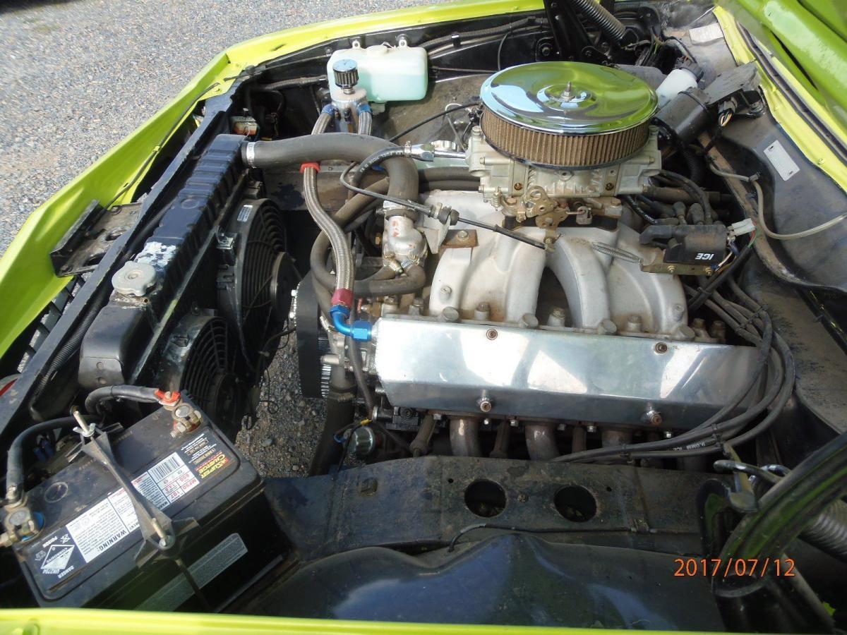 Torana SLR 5000 engine bay.jpg