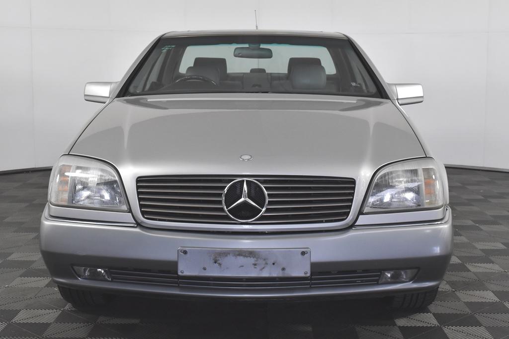 Two tone silver 1993 Mercedes C140 S500 Australian delivered for sale (2).jpg