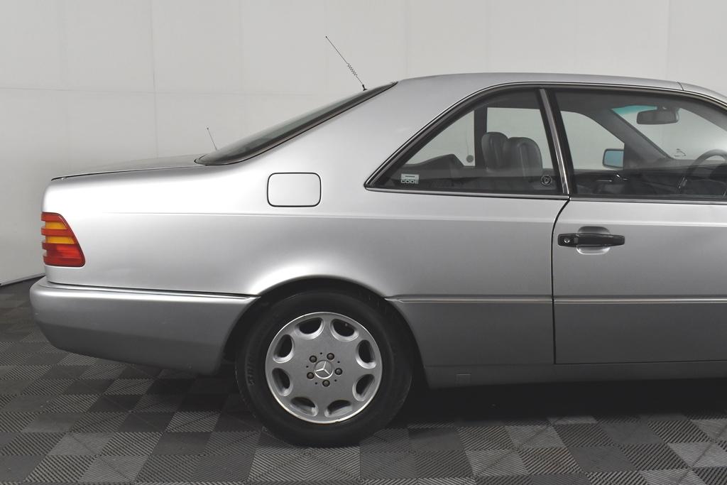 Two tone silver 1993 Mercedes C140 S500 Australian delivered for sale (8).jpg