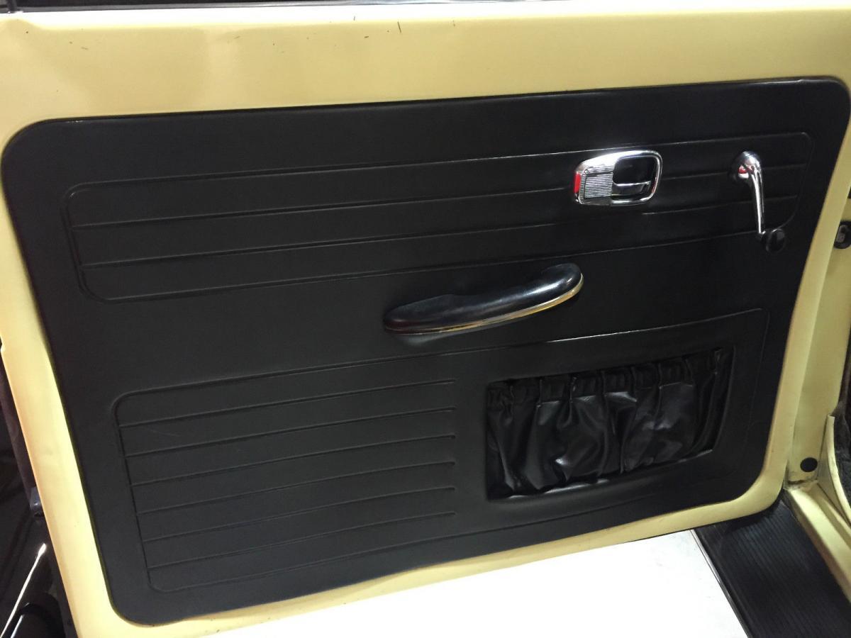 VW Beetle convertible door card.jpg