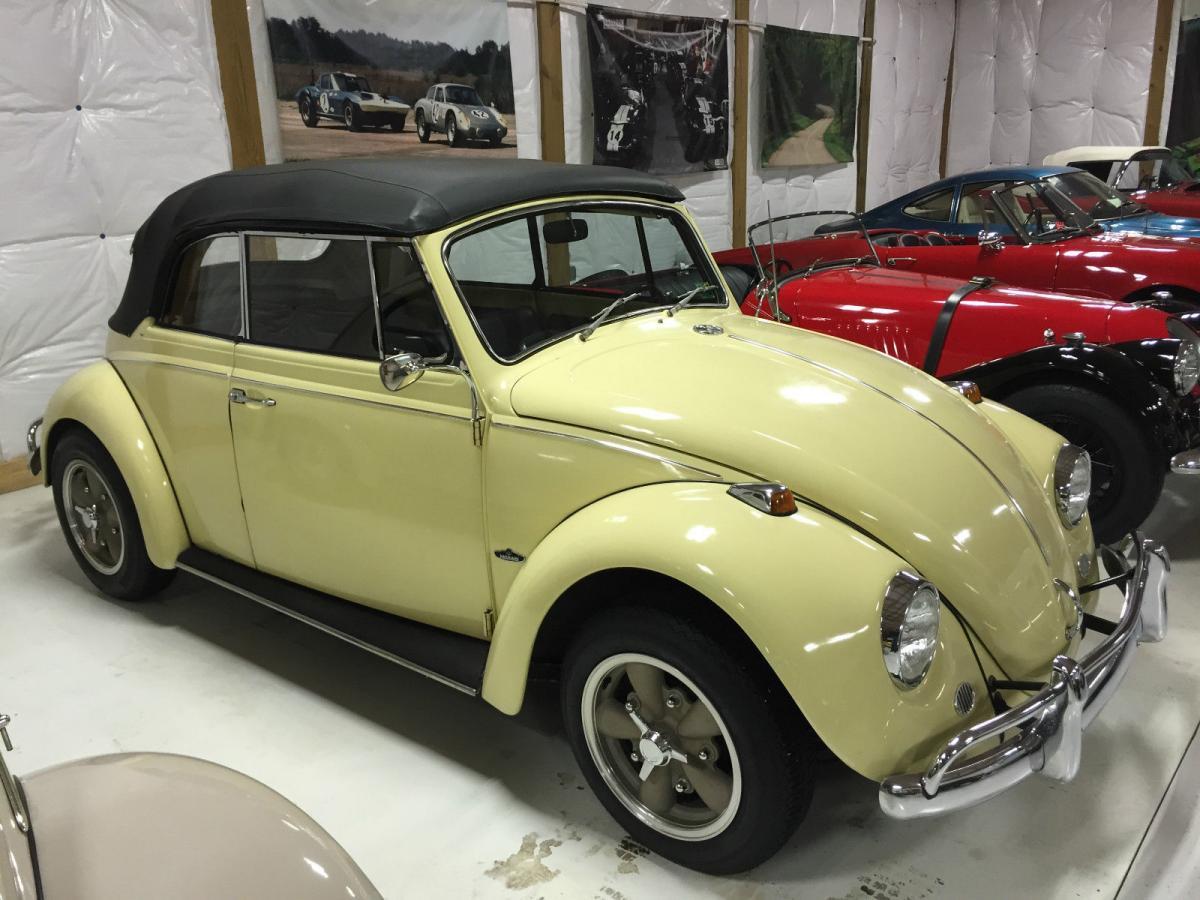 VW Beetle convertible.jpg