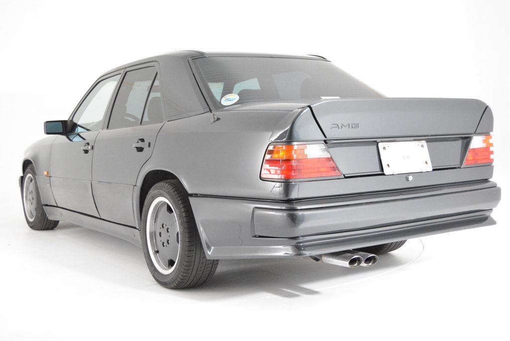 W124 Mercedes 300E AMG Hammer Sedan Grey images (7).jpg