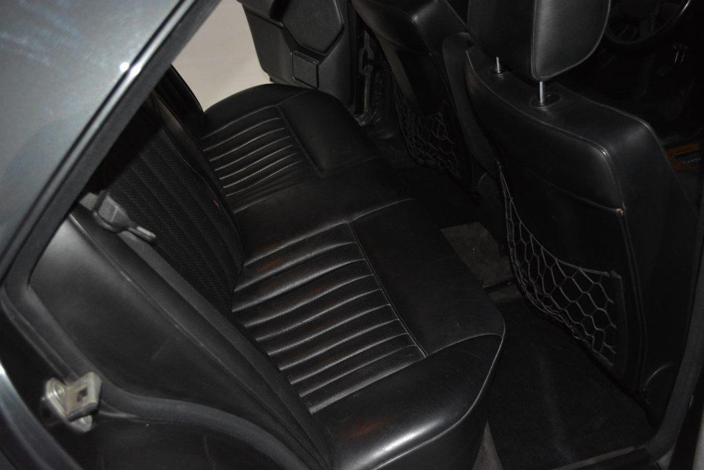 W124 Sedan AMG Mercedes Hammer interior images (6).jpg