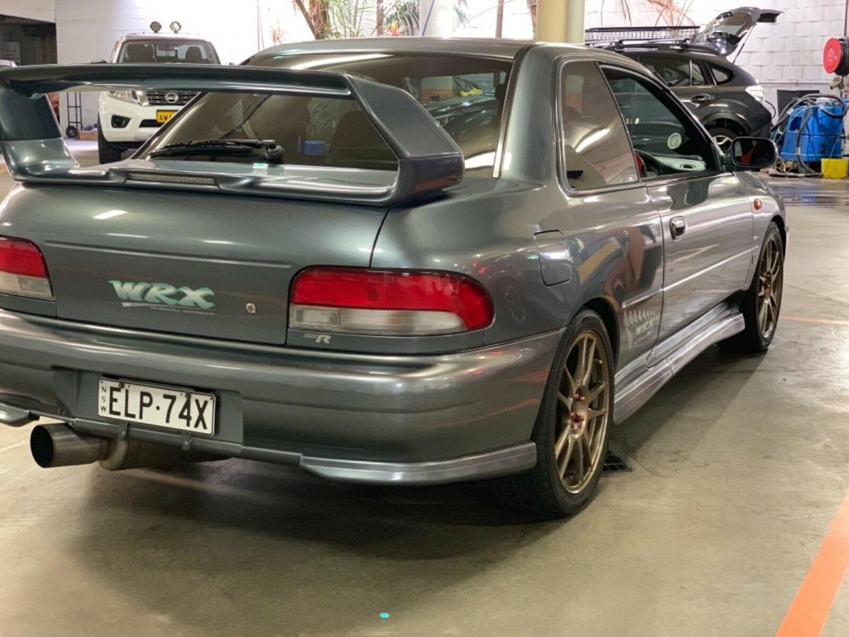 WRX STi Version 6 Subaru Impreza coupe for sale 2000 Australia 2 door (1).jpg