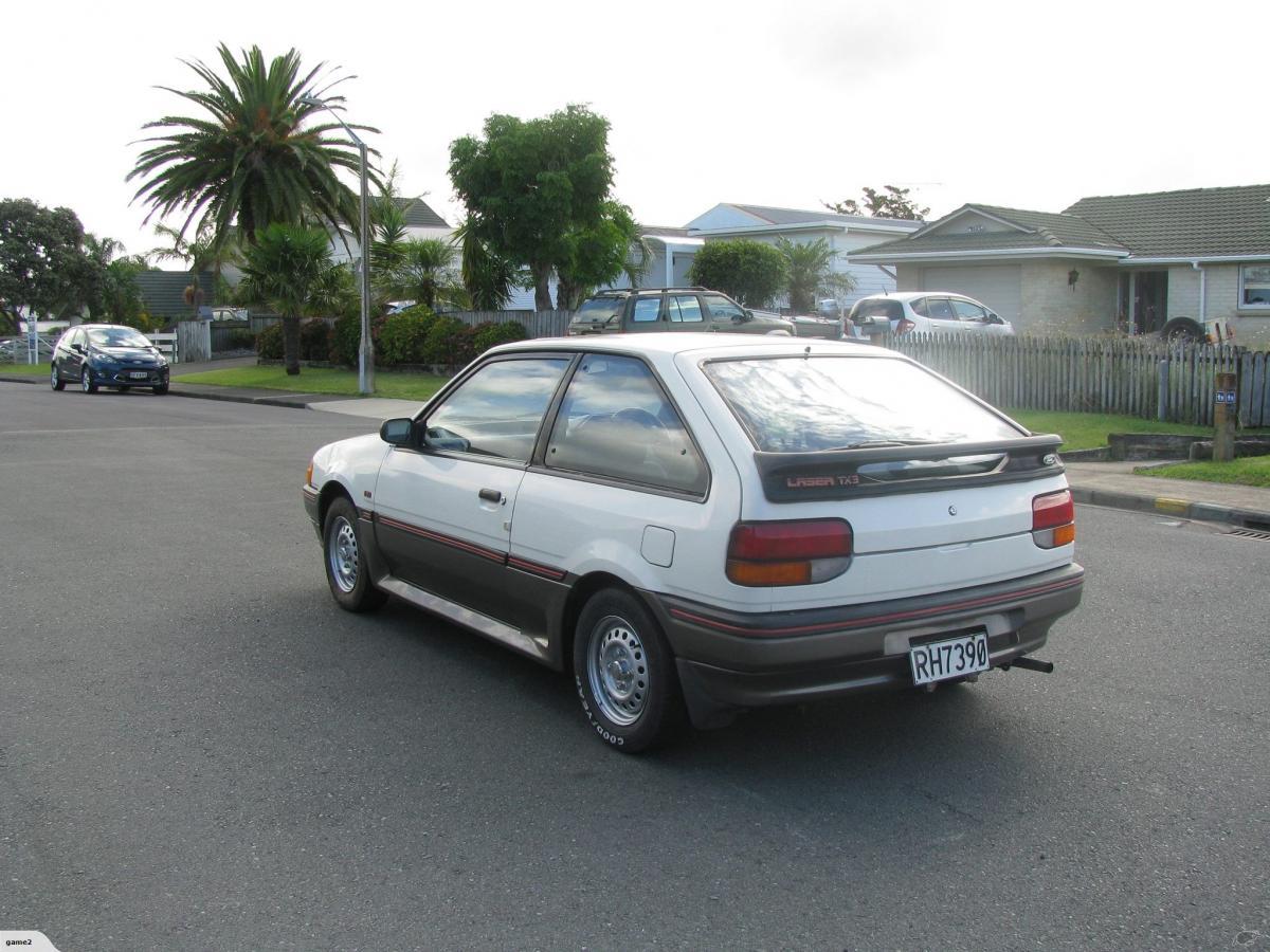 White 1986 TX3 Ford Laser KC pictures (4).jpg