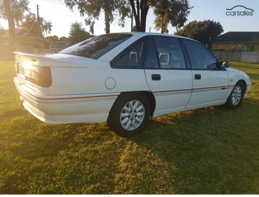 White 1990 Holden COmmodore VN SS for sale 2018 (7).png