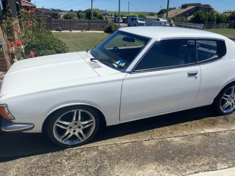 White Datsun 180B SSS Bluebird coupe 1974 for sale SR20 conversion Australia (4).png