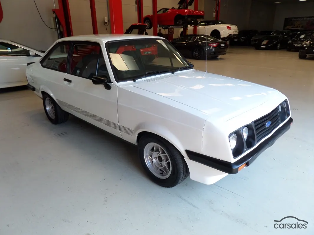 White Ford Escort RS2000 MK2 MKII Coupe 1980 Australian image (1).png