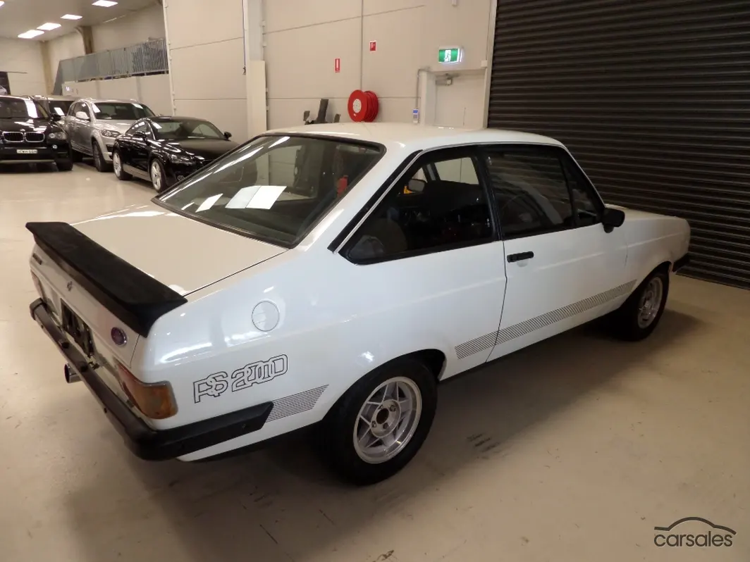 White Ford Escort RS2000 MK2 MKII Coupe 1980 Australian image (10).png