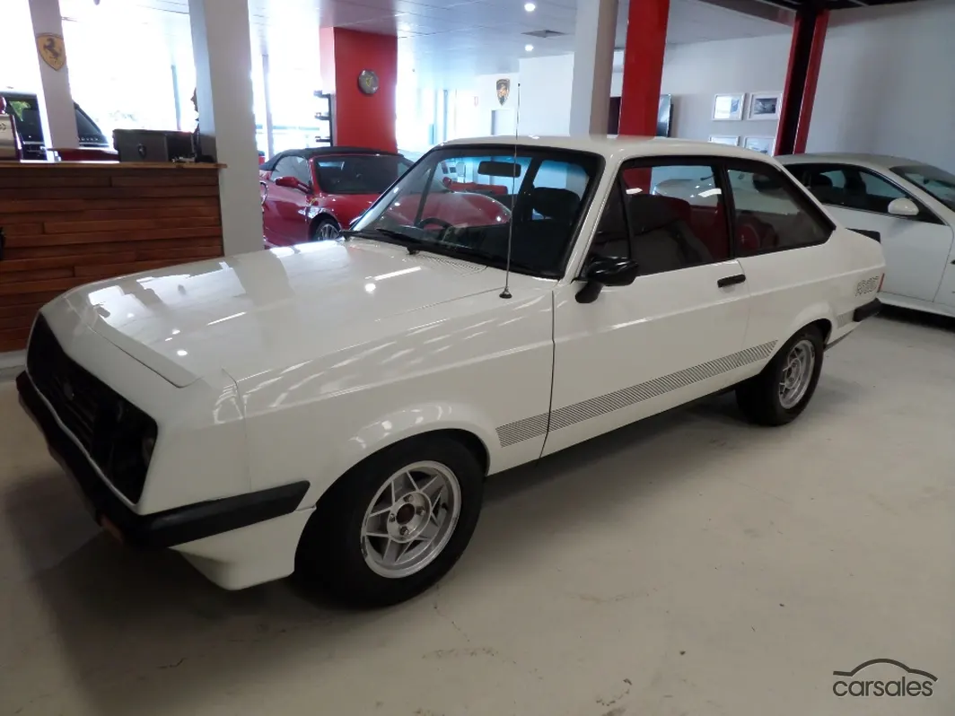 White Ford Escort RS2000 MK2 MKII Coupe 1980 Australian image (6).png