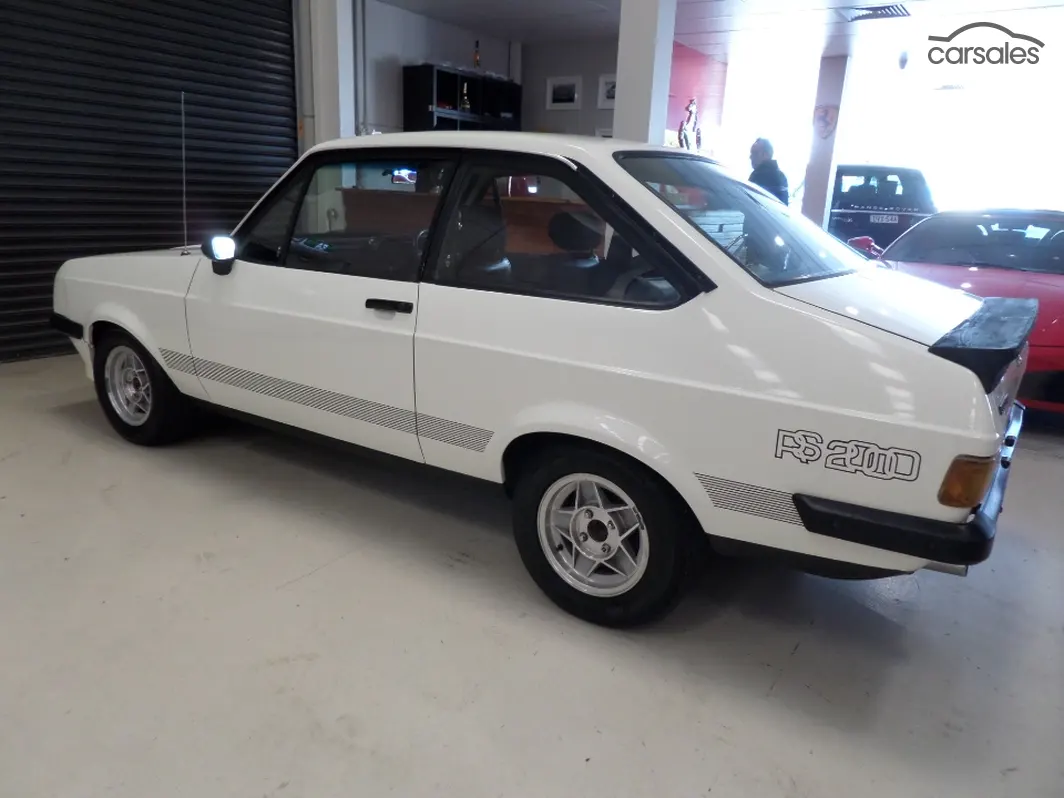 White Ford Escort RS2000 MK2 MKII Coupe 1980 Australian image (8).png