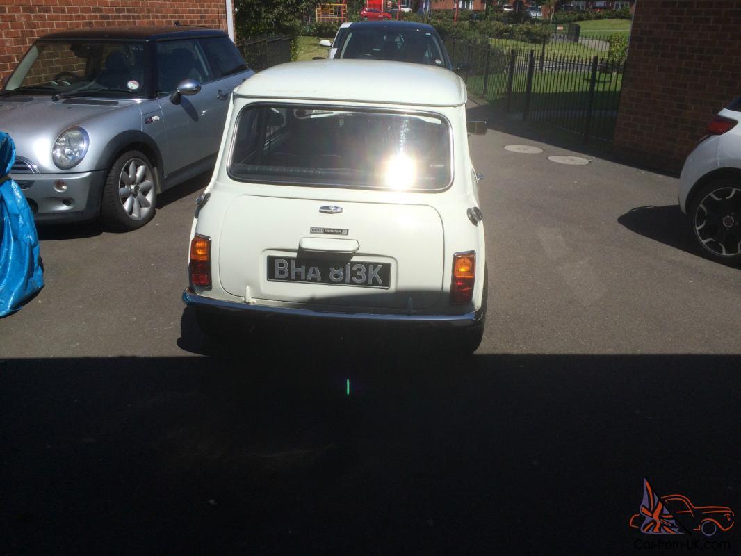 White MK3 MKIII Cooper S 1971 UK last 10 built rare (3).jpg