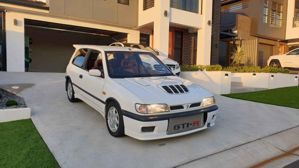 White Nissan Pulsar GTiR N14 images Australia (1).jpg