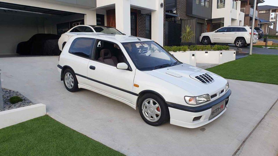 White Nissan Pulsar GTiR N14 images Australia (3).jpg